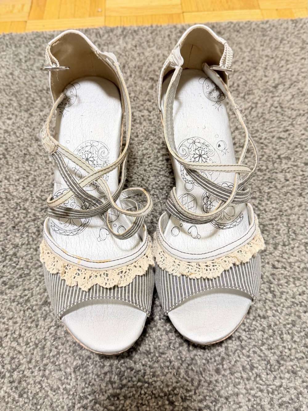 Jellypop Y2K Cork Wedge Sandals 7.5M Crochet Lace Strappy Platform Heels